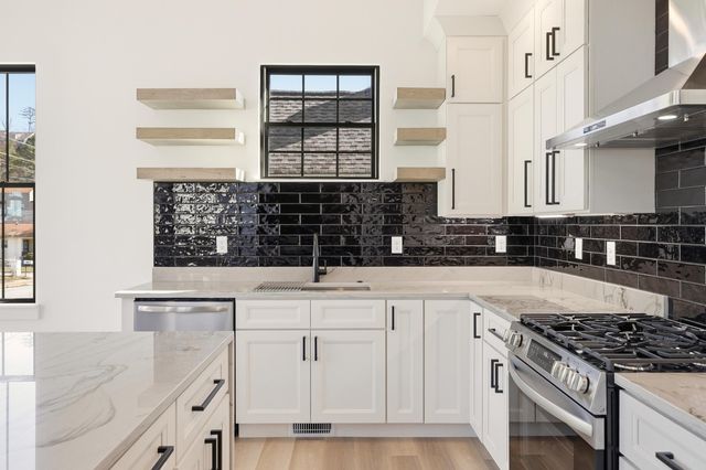 28 Sawyer Street, Chattanooga, TN 37405