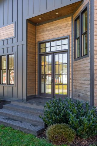 28 Sawyer Street, Chattanooga, TN 37405