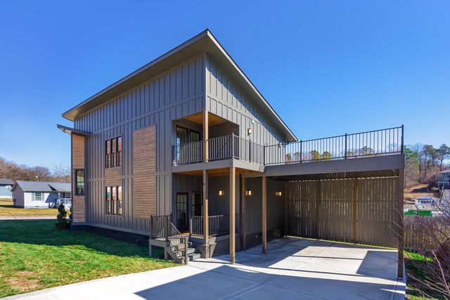 28 Sawyer Street, Chattanooga, TN 37405