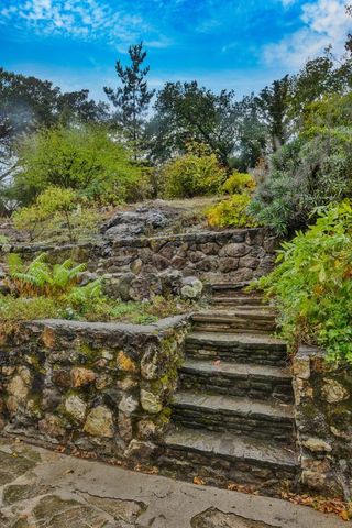 14 Belle Avenue, San Rafael, CA 94901