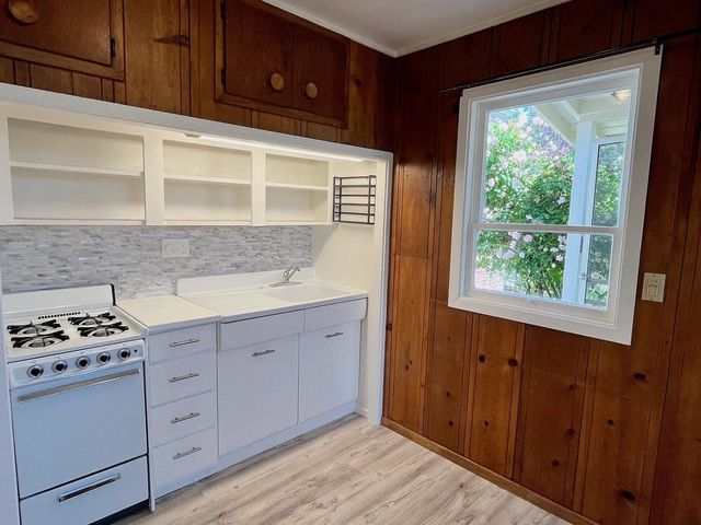 14 Belle Avenue, San Rafael, CA 94901