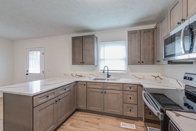 4874 Sparta Pike, Watertown, TN 37184