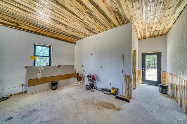 1341 County Rd 327, Westcliffe, CO 81252