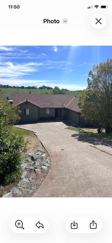 4174 Lakeview Dr, Ione, CA 95640