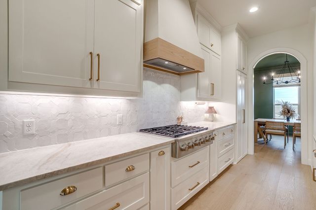 12491 Bella Crossing Drive, Fort Worth, TX 76126