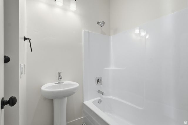 661 W 20 N, Hyrum, UT 84319