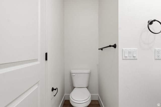 661 W 20 N, Hyrum, UT 84319