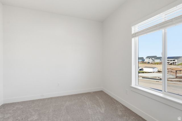 661 W 20 N, Hyrum, UT 84319