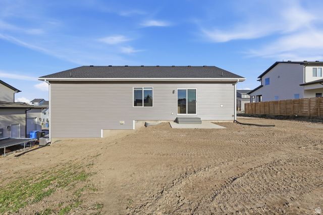 661 W 20 N, Hyrum, UT 84319