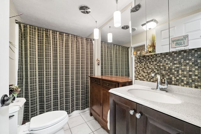 1060 Cypress Rd, Buchanan, TN 38222
