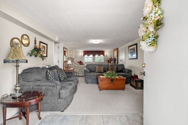 1060 Cypress Rd, Buchanan, TN 38222