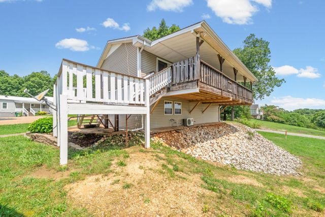 1060 Cypress Rd, Buchanan, TN 38222