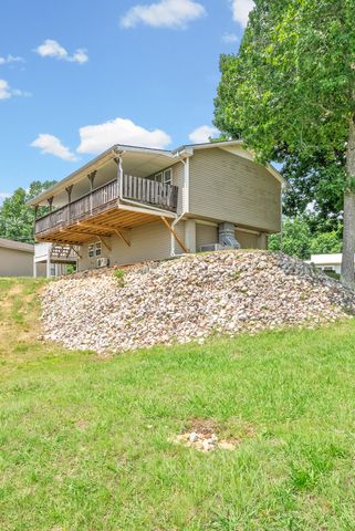 1060 Cypress Rd, Buchanan, TN 38222