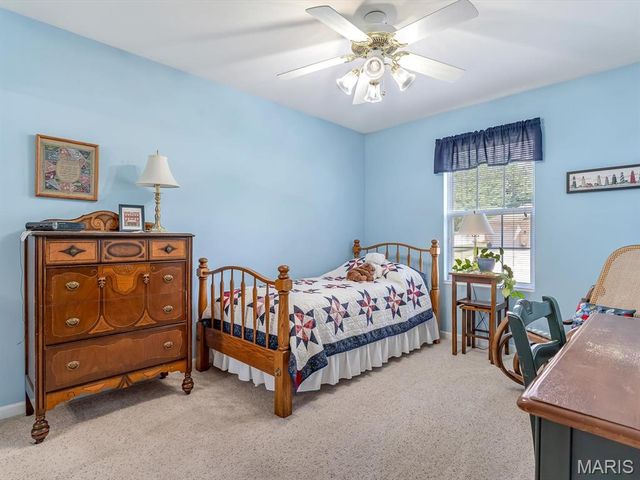 2557 Spyglass Court, Edwardsville, IL 62025