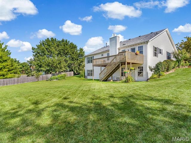 2557 Spyglass Court, Edwardsville, IL 62025
