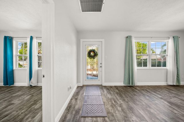 128 S Wells Street, Panama City Beach, FL 32413
