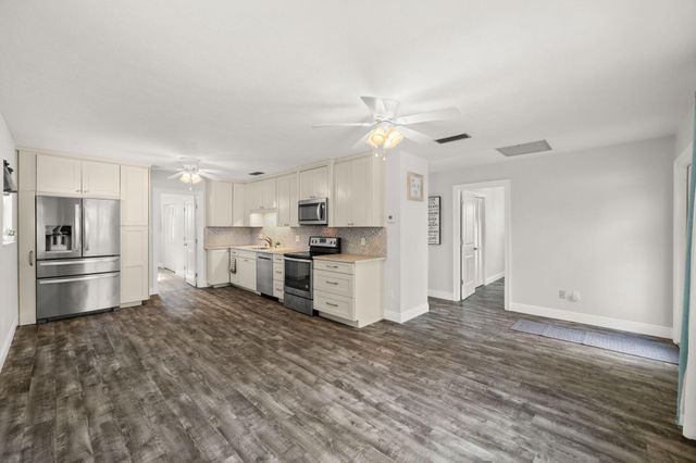 128 S Wells Street, Panama City Beach, FL 32413