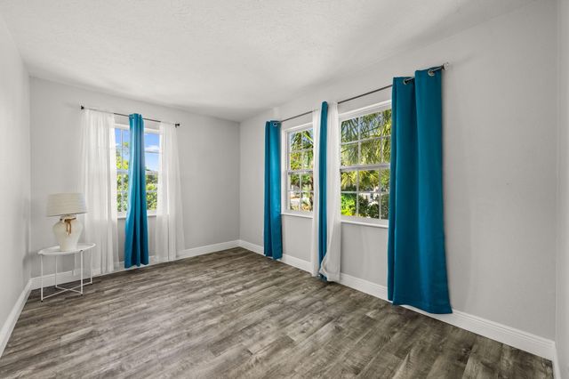 128 S Wells Street, Panama City Beach, FL 32413