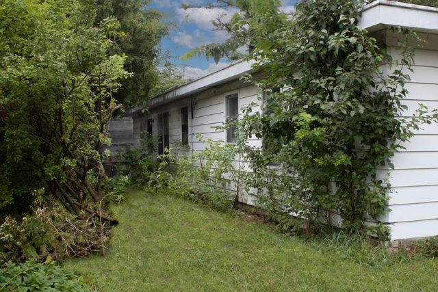 925 Plymouth Avenue NE, Grand Rapids, MI 49505