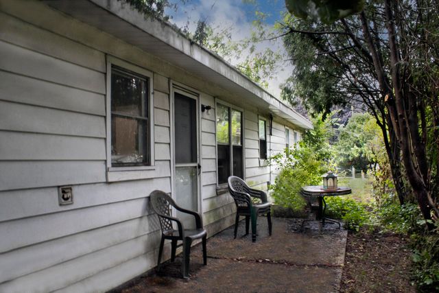 925 Plymouth Avenue NE, Grand Rapids, MI 49505