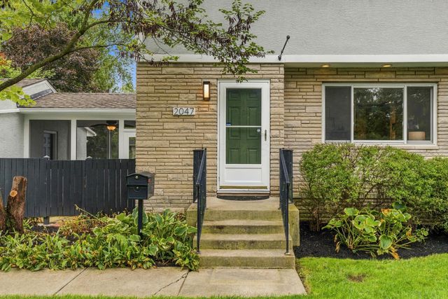 2047 Mccoy Road, Upper Arlington, OH 43220