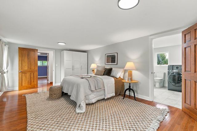 2047 Mccoy Road, Upper Arlington, OH 43220