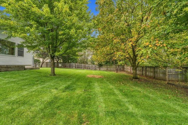 2047 Mccoy Road, Upper Arlington, OH 43220