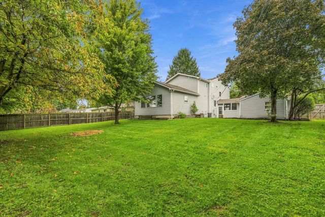 2047 Mccoy Road, Upper Arlington, OH 43220