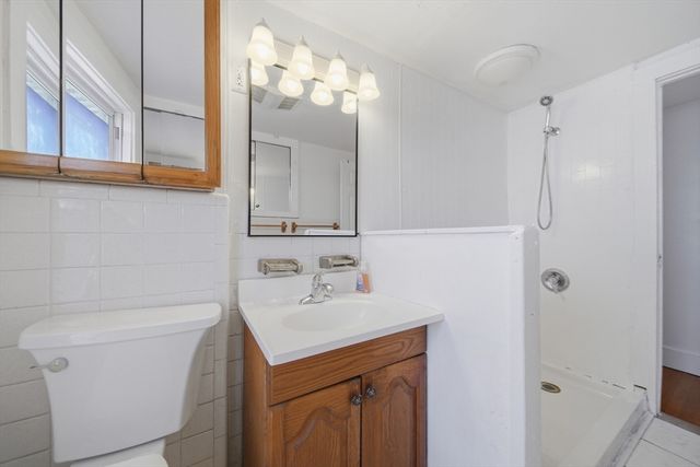 38 High Rock Road, Lynn, MA 01952