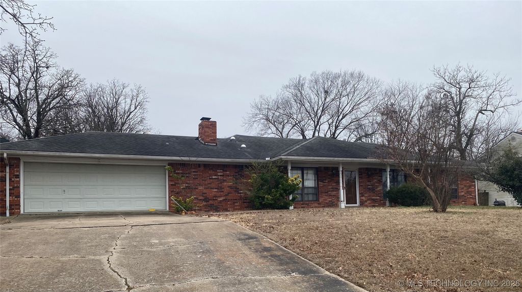 906 Fireside Road, Mcalester, OK 74501