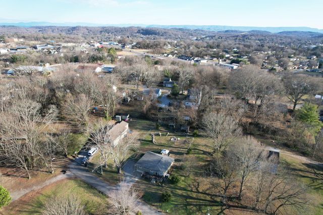 405 Taylor Street, Athens, TN 37303