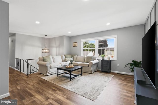520 WALLINGFORD RD, Lancaster, PA 17601