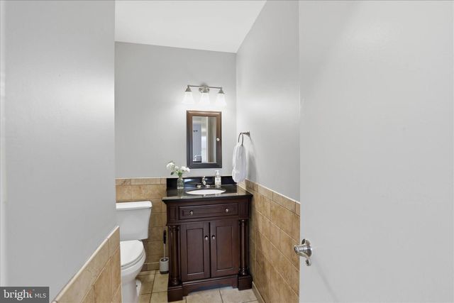 520 WALLINGFORD RD, Lancaster, PA 17601