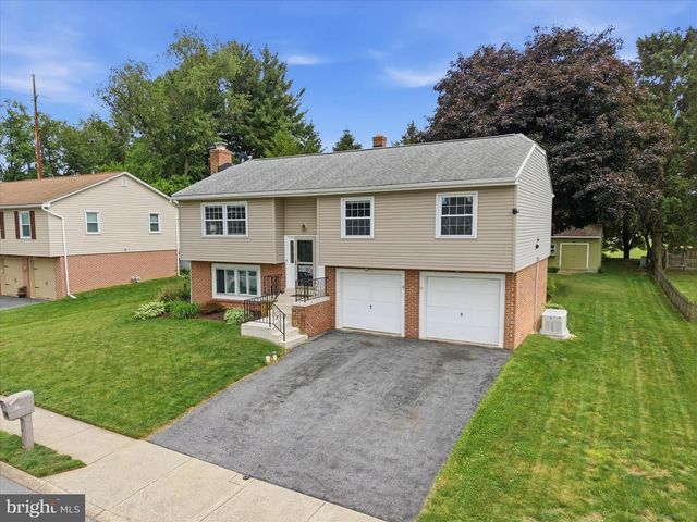 520 WALLINGFORD RD, Lancaster, PA 17601