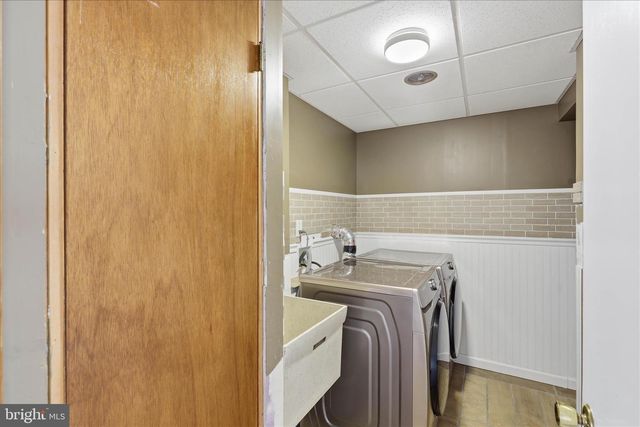 520 WALLINGFORD RD, Lancaster, PA 17601