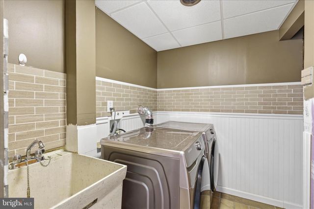 520 WALLINGFORD RD, Lancaster, PA 17601