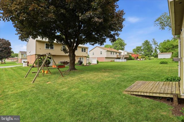 520 WALLINGFORD RD, Lancaster, PA 17601