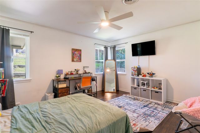 2422 Santa Cruz Drive, Dallas, TX 75227