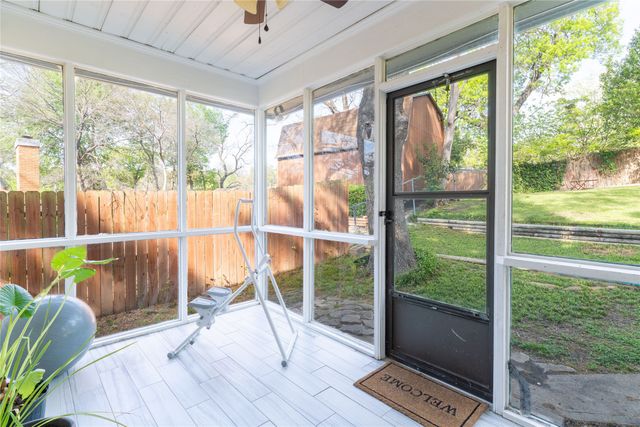 2422 Santa Cruz Drive, Dallas, TX 75227