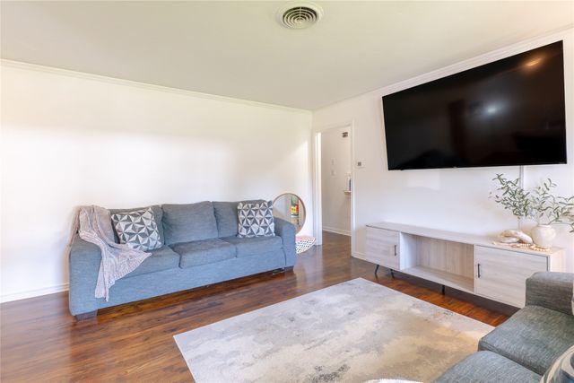 2422 Santa Cruz Drive, Dallas, TX 75227