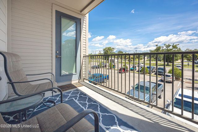 2501 Bienville Boulevard, 424, Ocean Springs, MS 39564