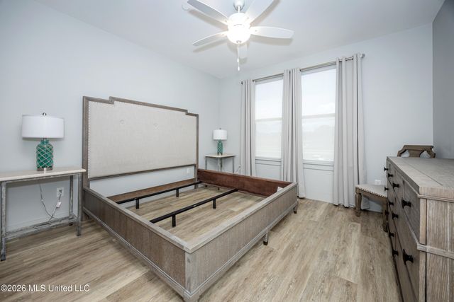2501 Bienville Boulevard, 424, Ocean Springs, MS 39564
