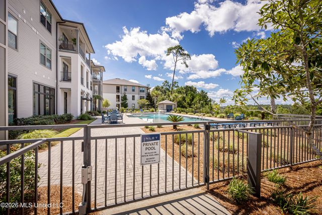 2501 Bienville Boulevard, 424, Ocean Springs, MS 39564