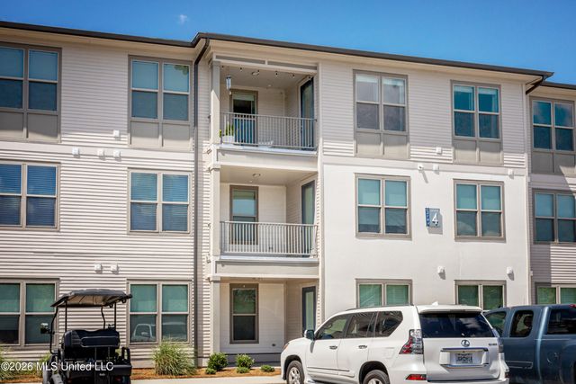 2501 Bienville Boulevard, 424, Ocean Springs, MS 39564