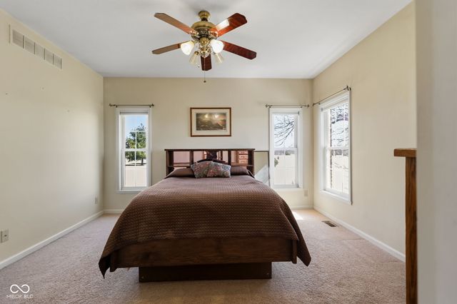 1594 W 400 N, Franklin, IN 46131