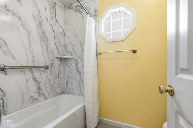 1594 W 400 N, Franklin, IN 46131