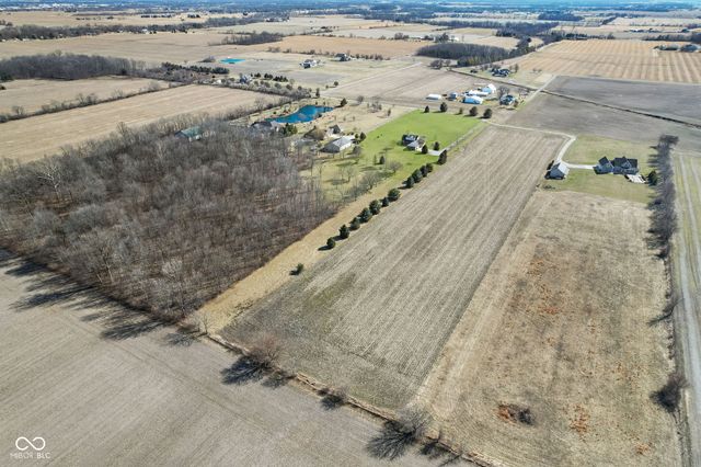 1594 W 400 N, Franklin, IN 46131