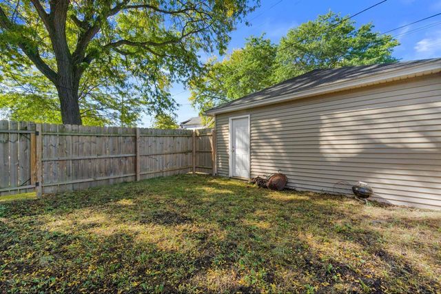 1579 S 56th STREET, West Allis, WI 53214