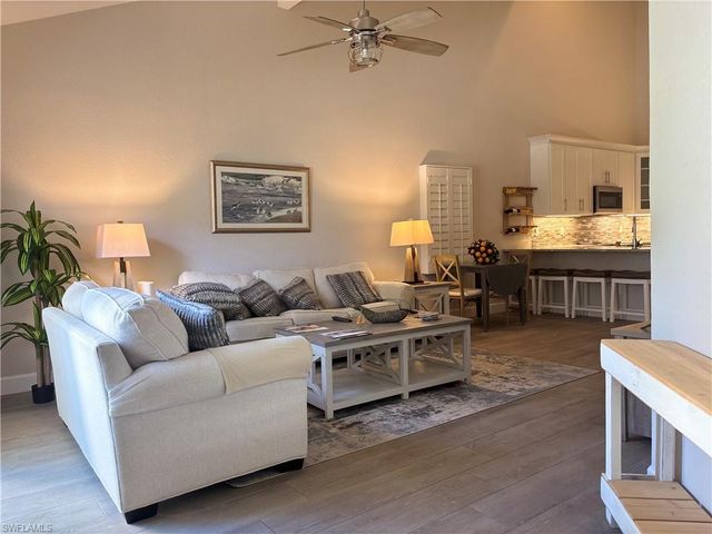 55 Emerald Woods DR # C8, Naples, FL 34108