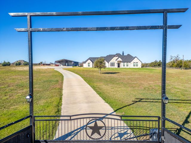 161 Remington Lane, Weatherford, TX 76085